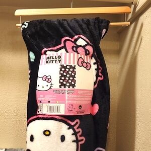 Hello Kitty, silk touch throw